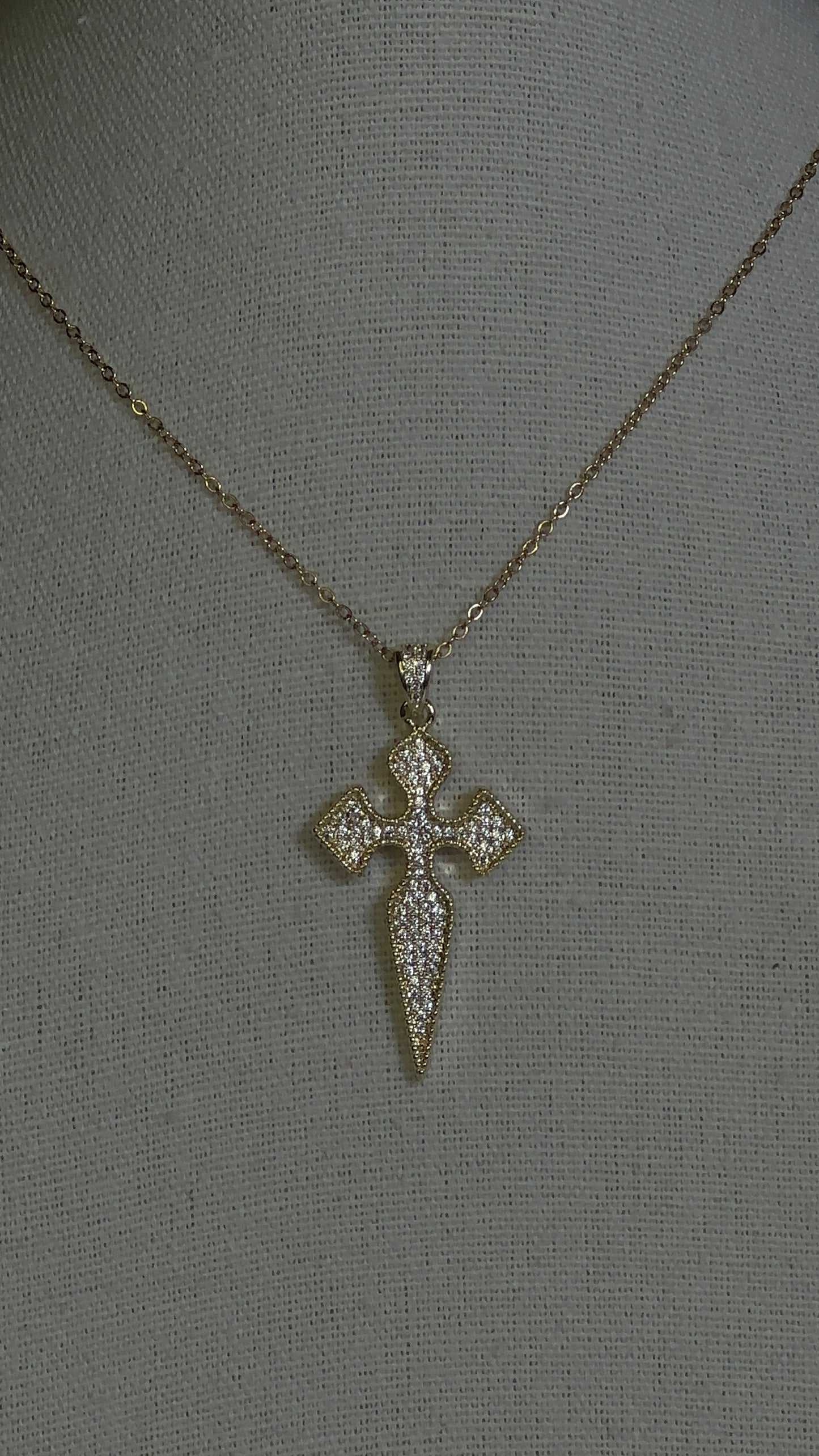 Cubic zicornia cross necklace - Ewaronkes Jewels