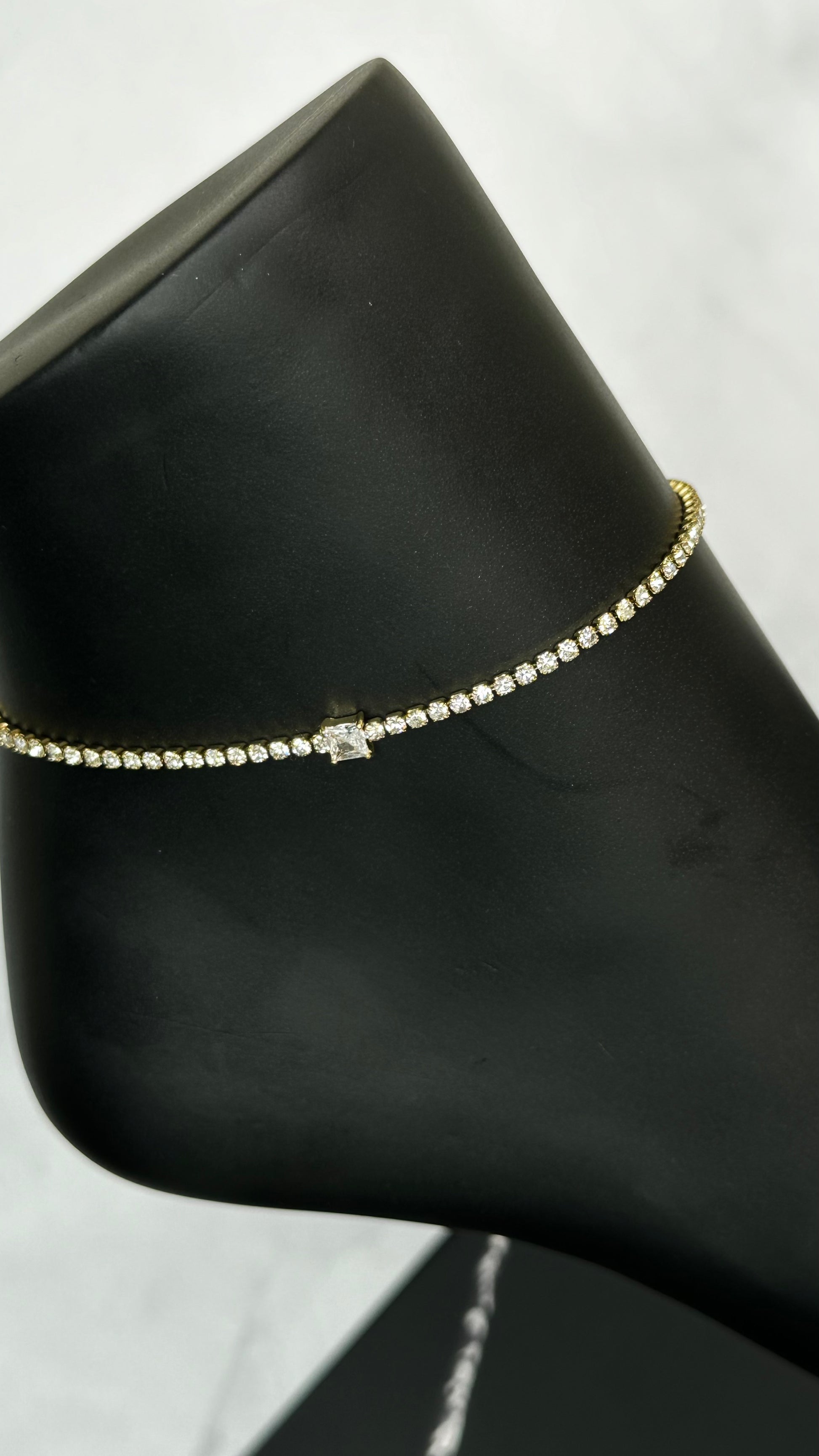 Sola Tennis Chain Anklet - Ewaronkes Jewels