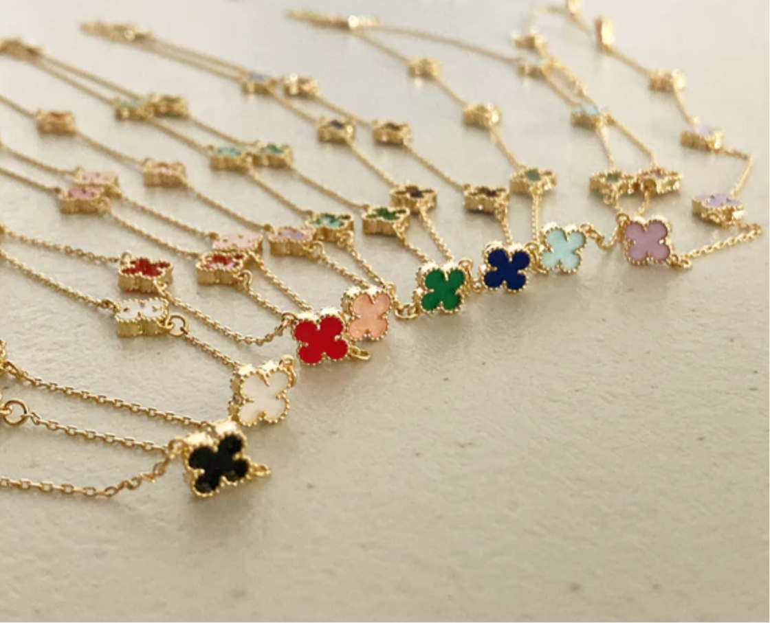 7 motif clover necklace - Ewaronkes Jewels