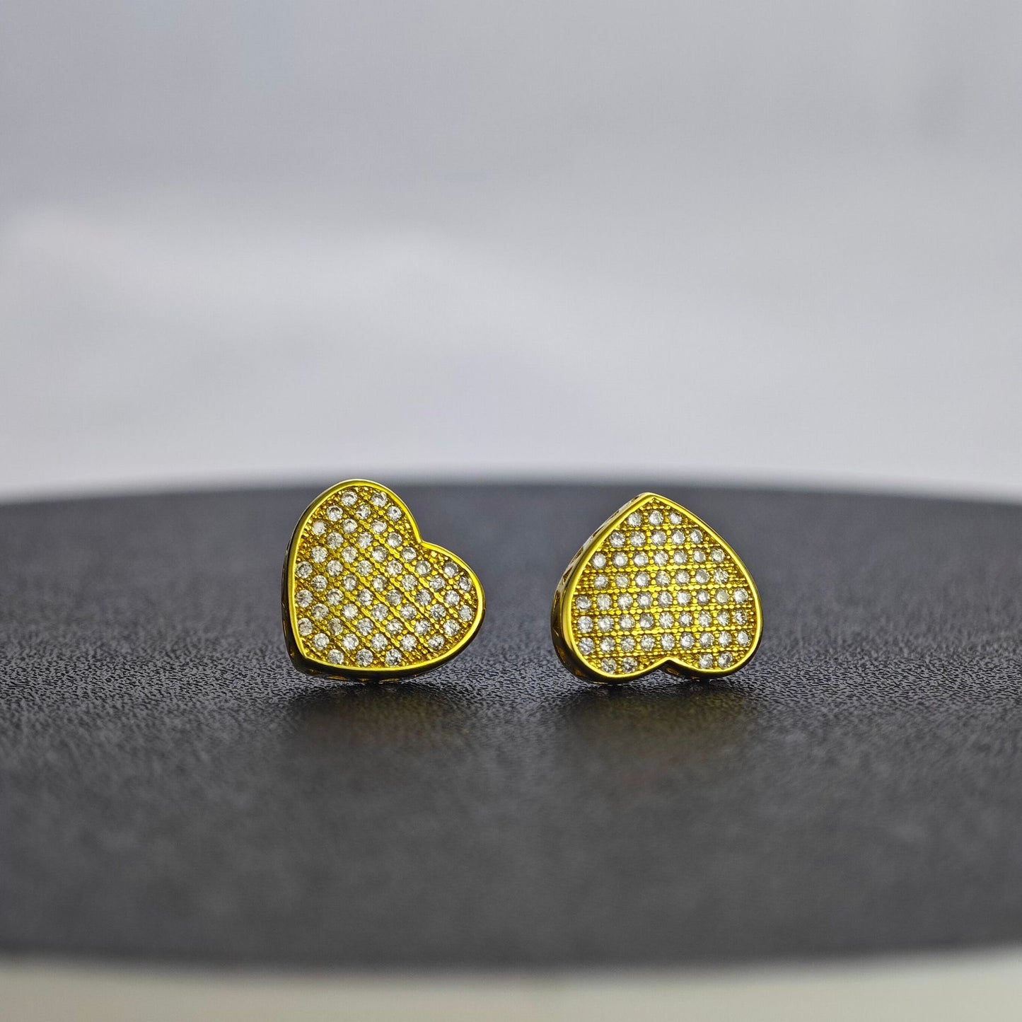 Zicornia studded earrings