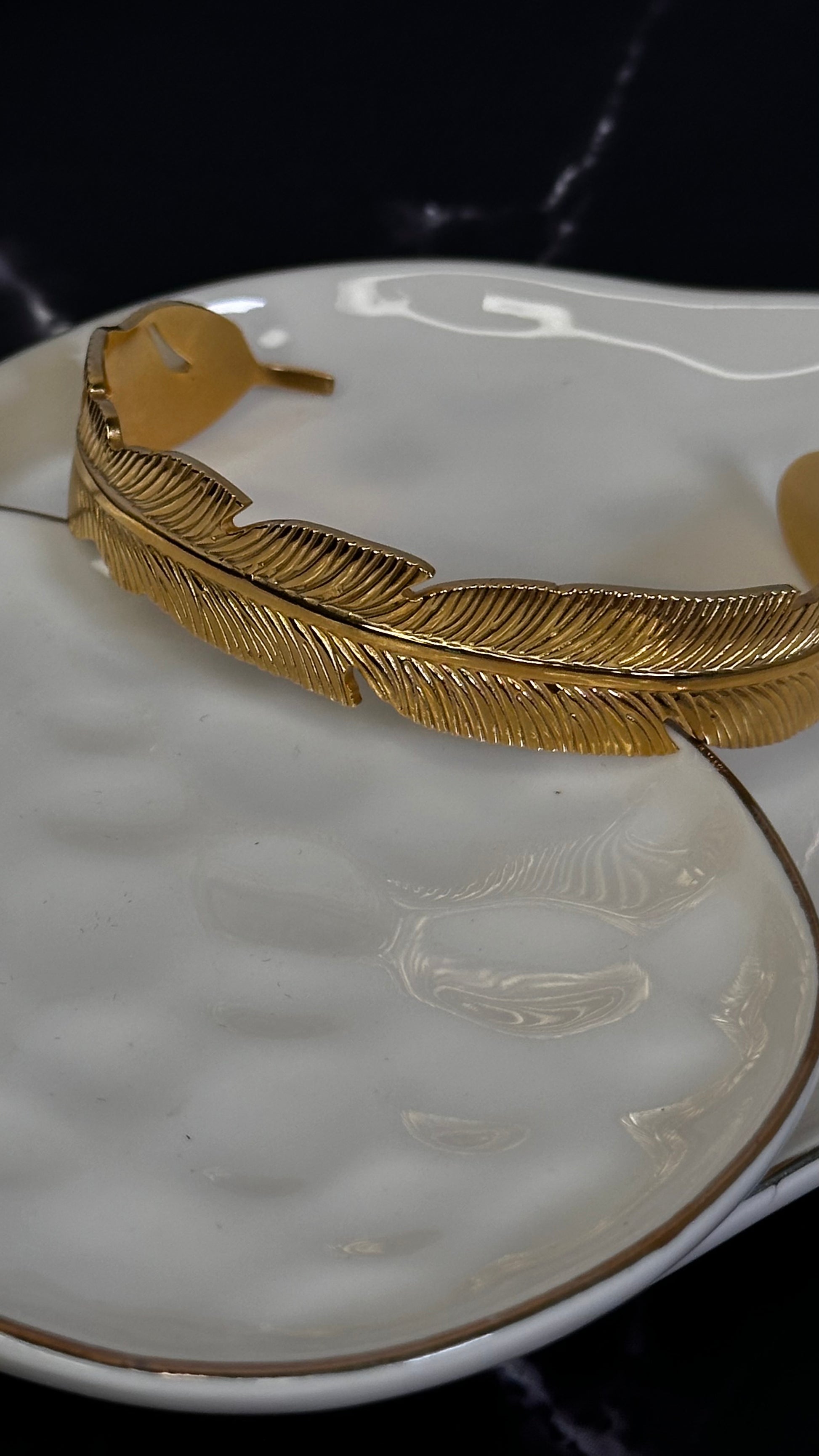 Feather wrap bangle - Ewaronkes Jewels