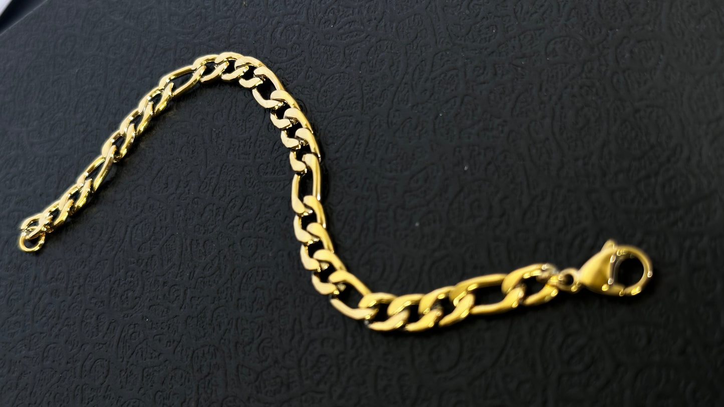 Cuban hand chain - Ewaronkes Jewels