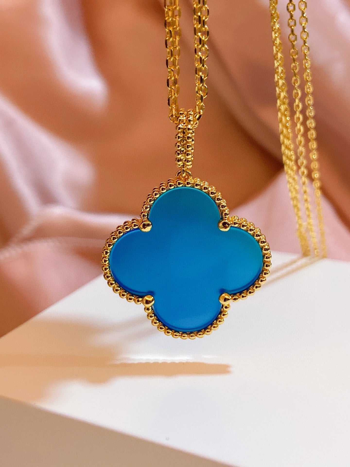 Long clover Necklace