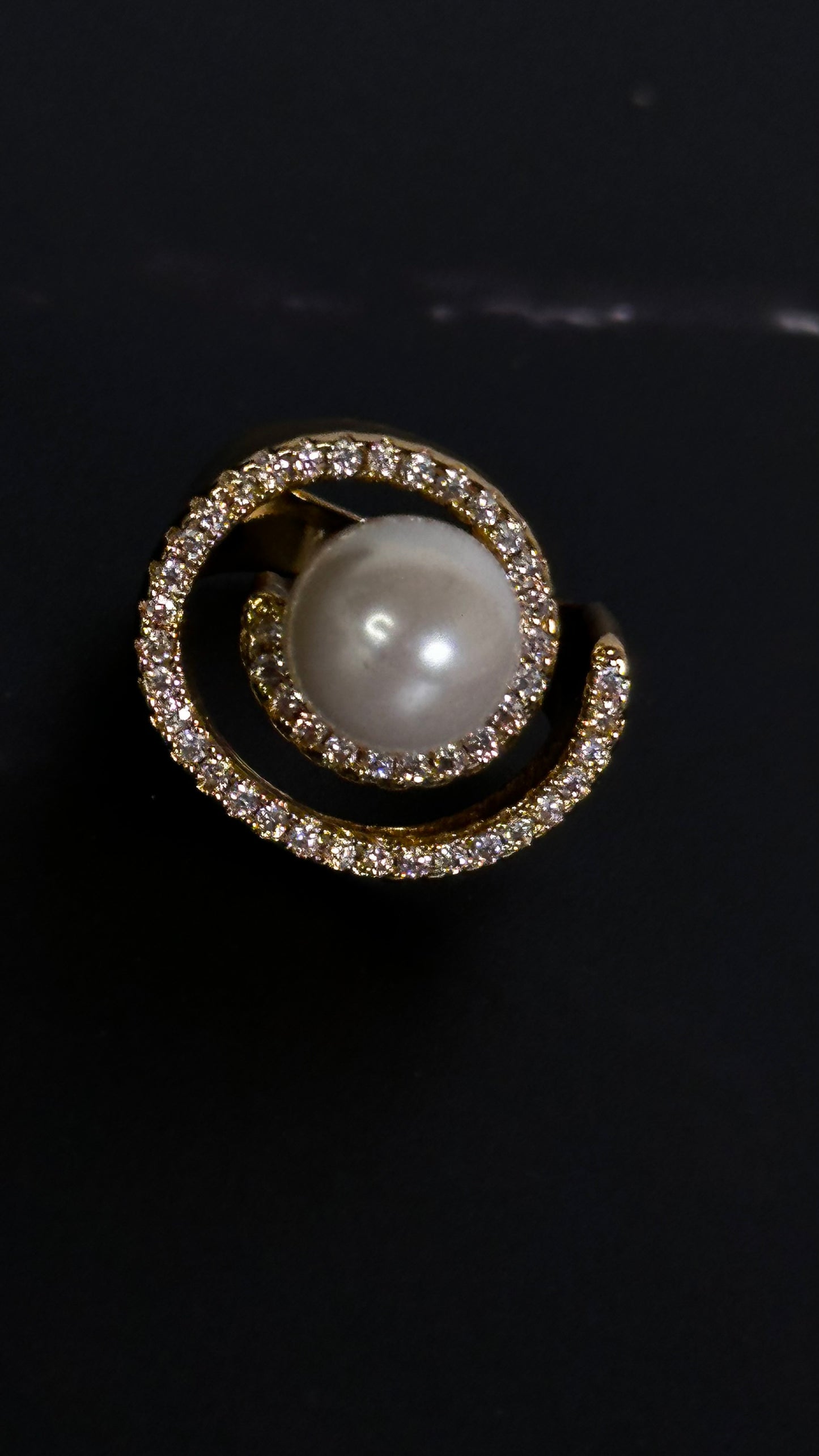 Spiral Pearl Ring with Zicornia - Ewaronkes Jewels