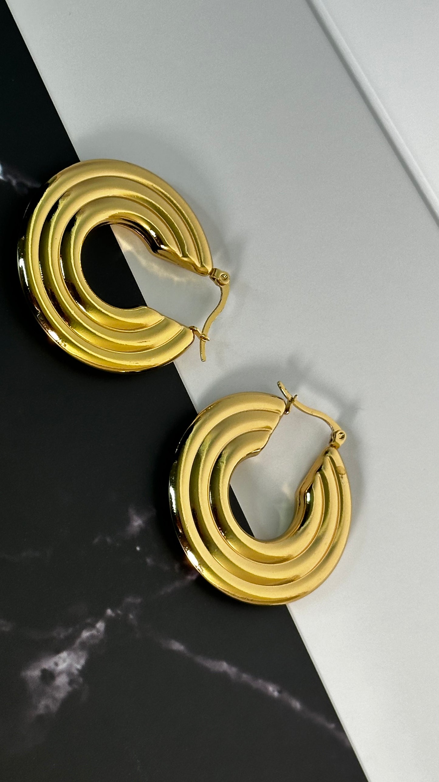 Cece Hoop Earrings - Ewaronkes Jewels